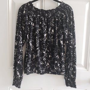 CITY DNKY Off Shoulder Floral Black/White Top SZ M